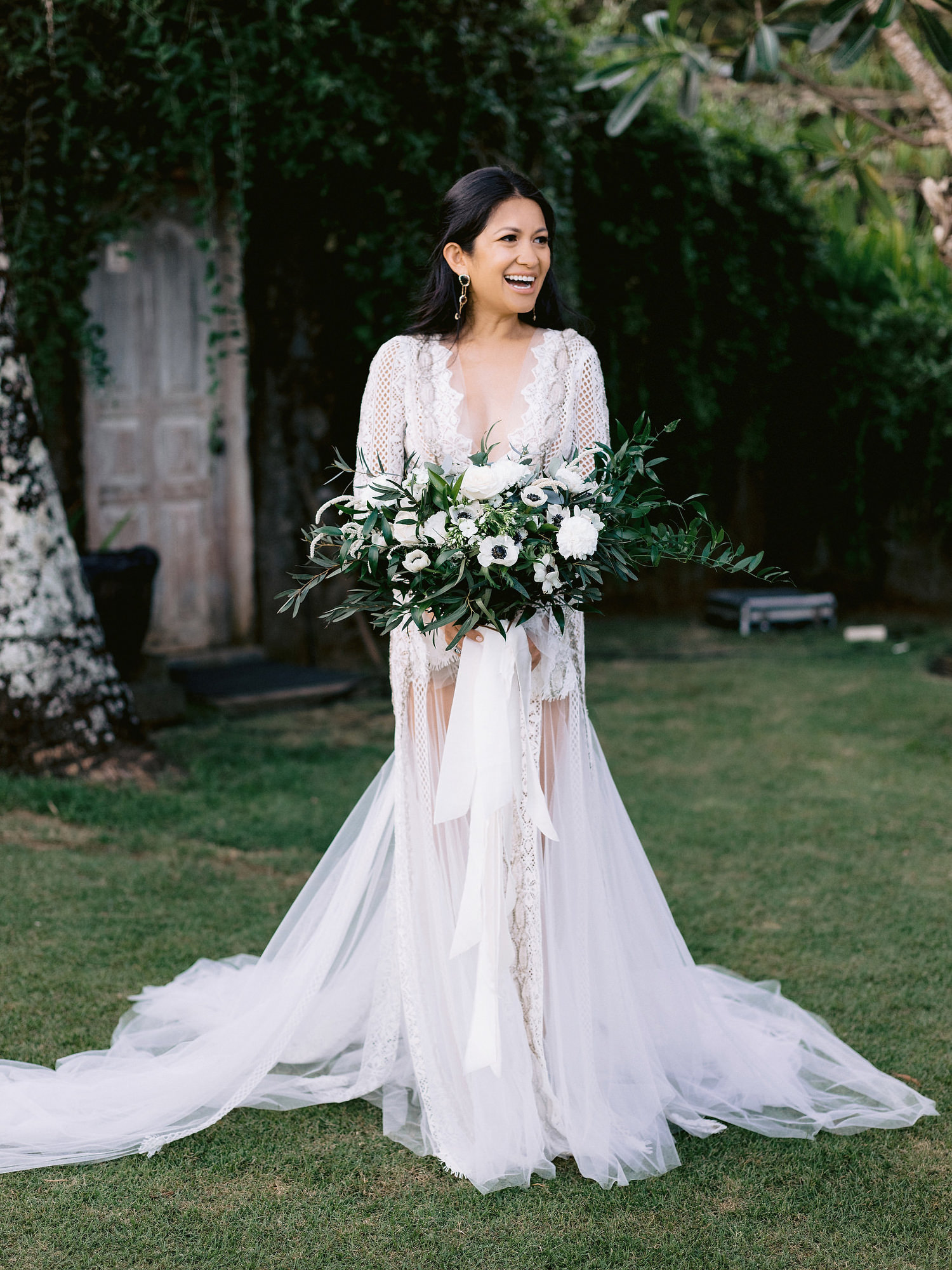 Jenifer Thai wedding, bride in bali