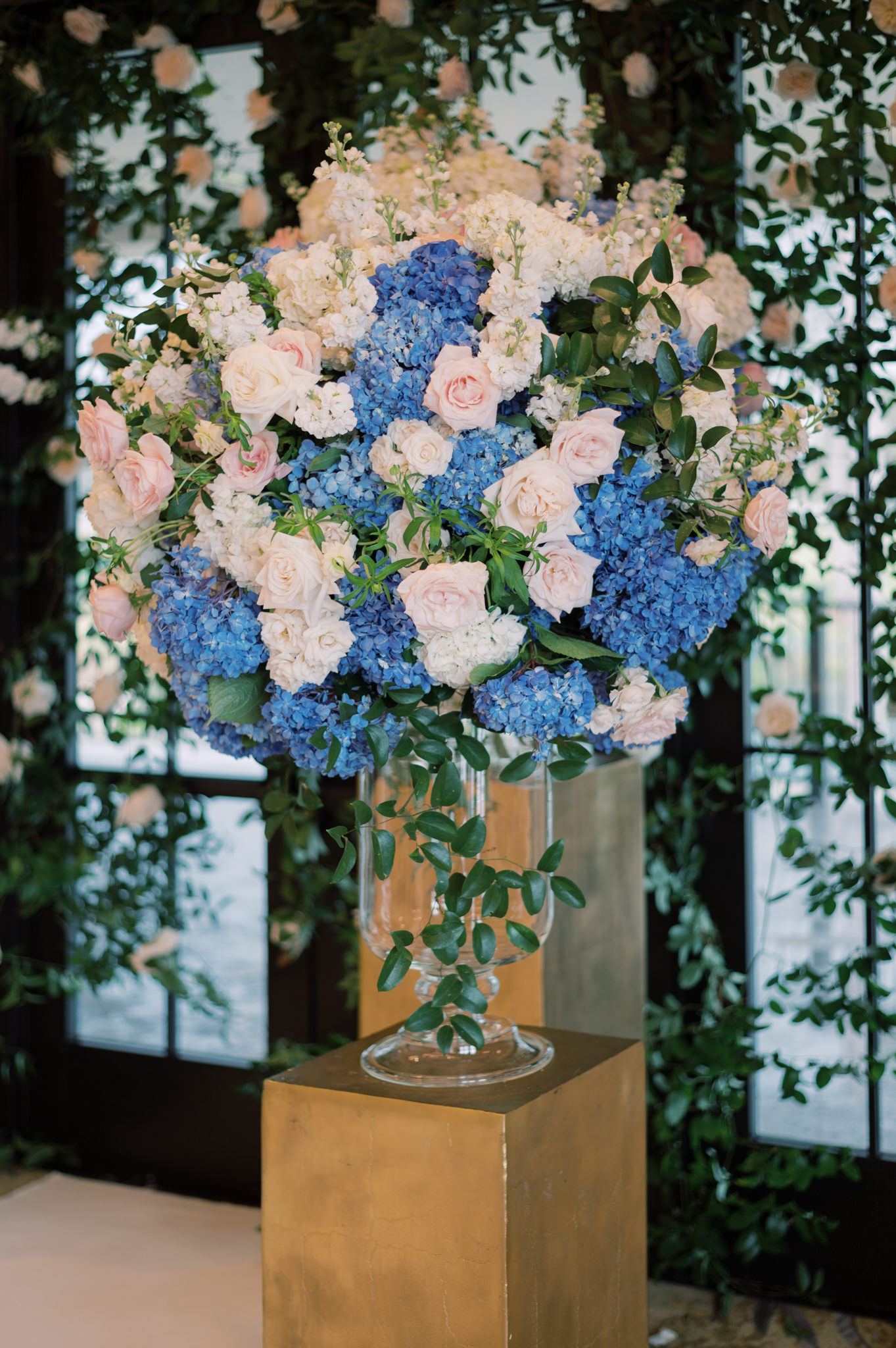 Beautiful flowers in blue, pink, and white colors. NYC wedding venue image by Jenny Fu Studio