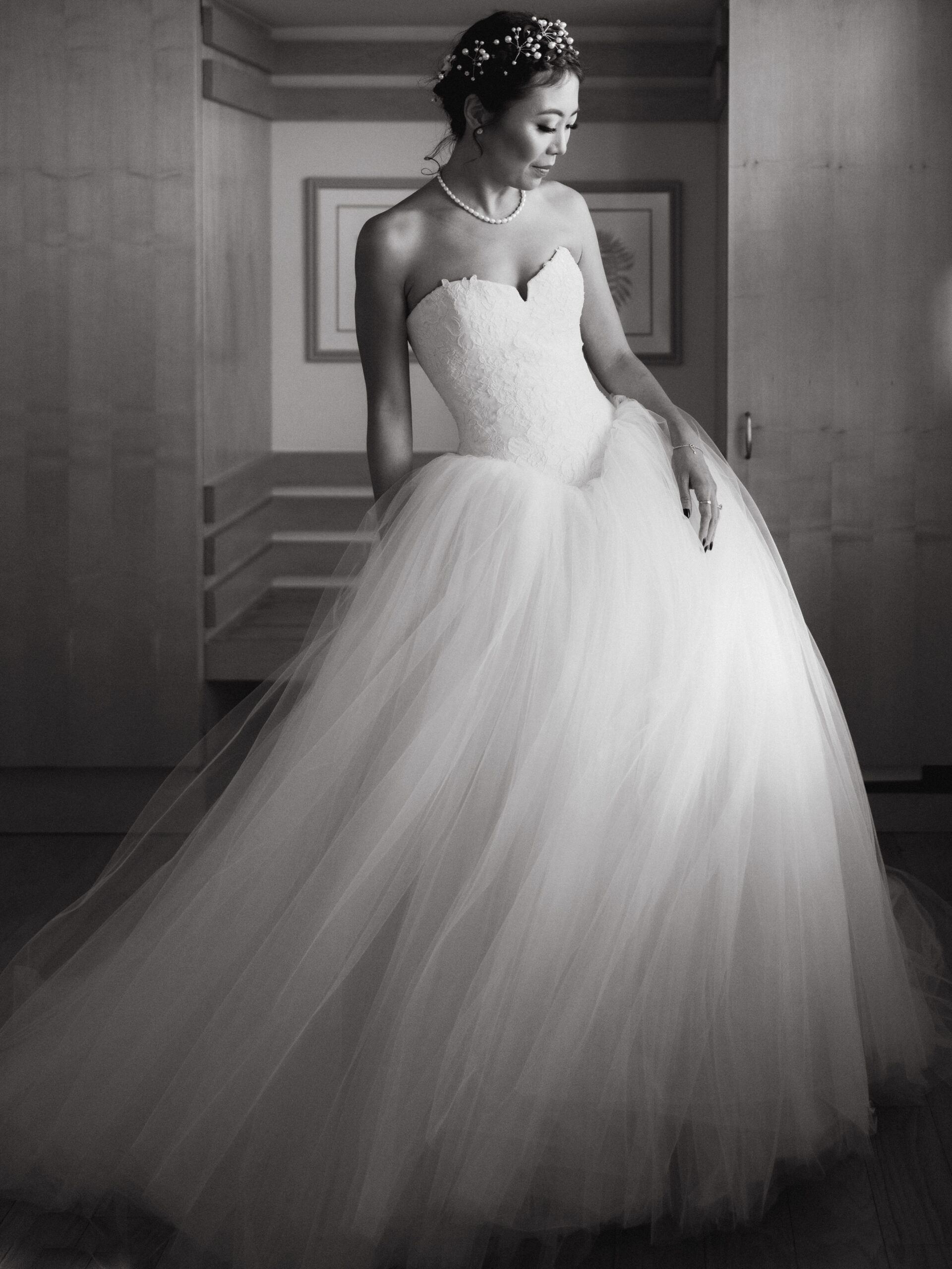 Editorial full body photo of the bride. Fine art wedding photography image by Jenny Fu Studio