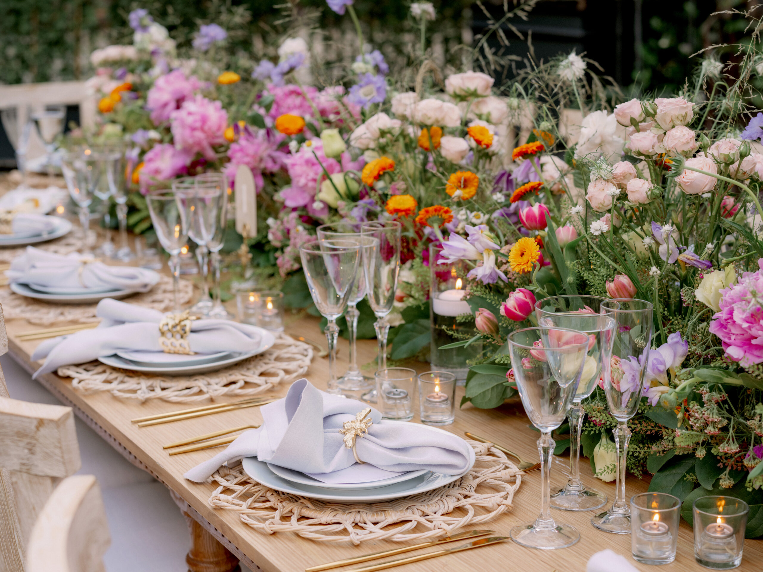 Luxurious wedding table setting. Editorial image by Jenny Fu Studio