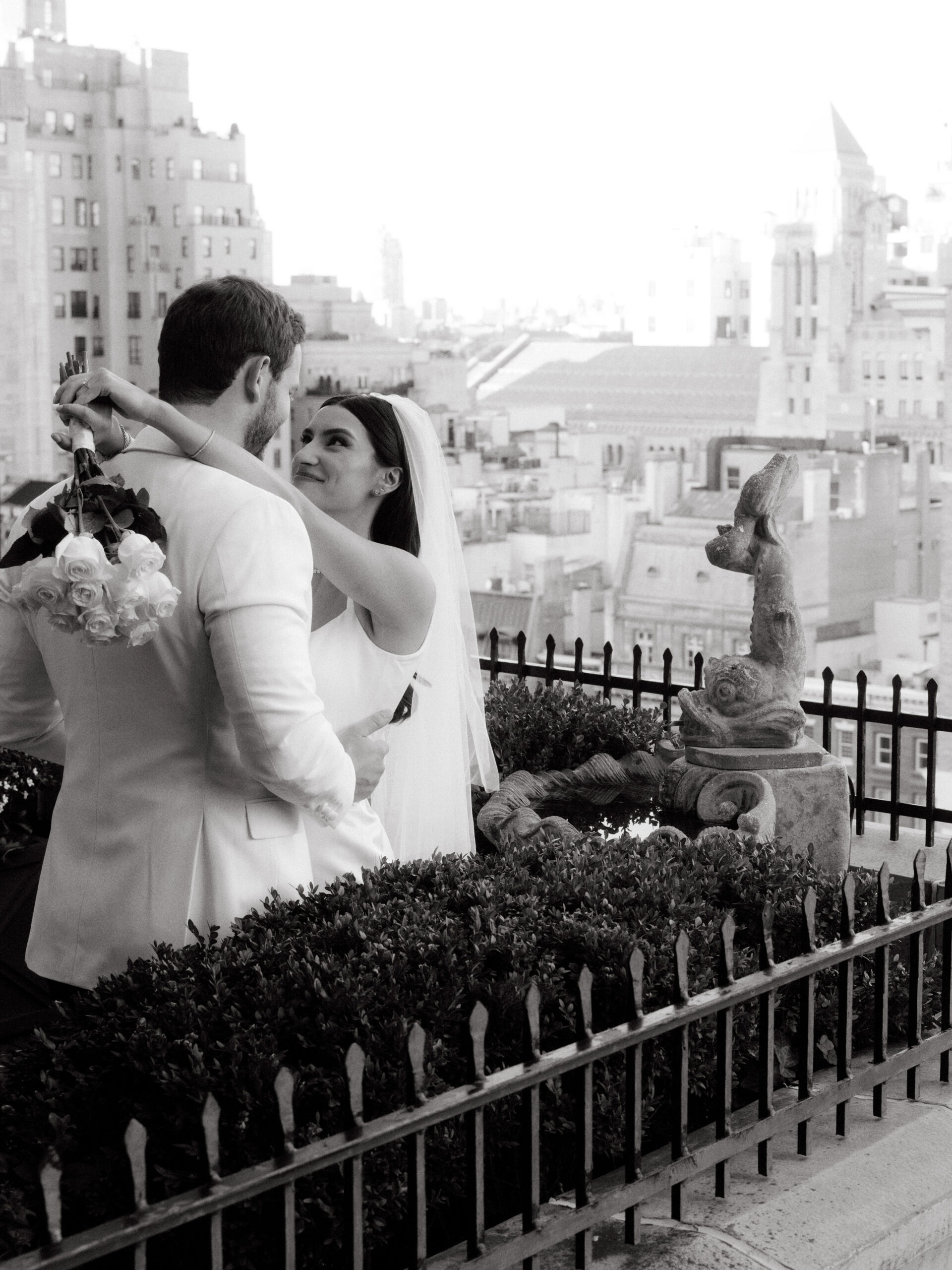 Newlyweds at The Lowell Hotel, NYC. Image by Jenny Fu Studio